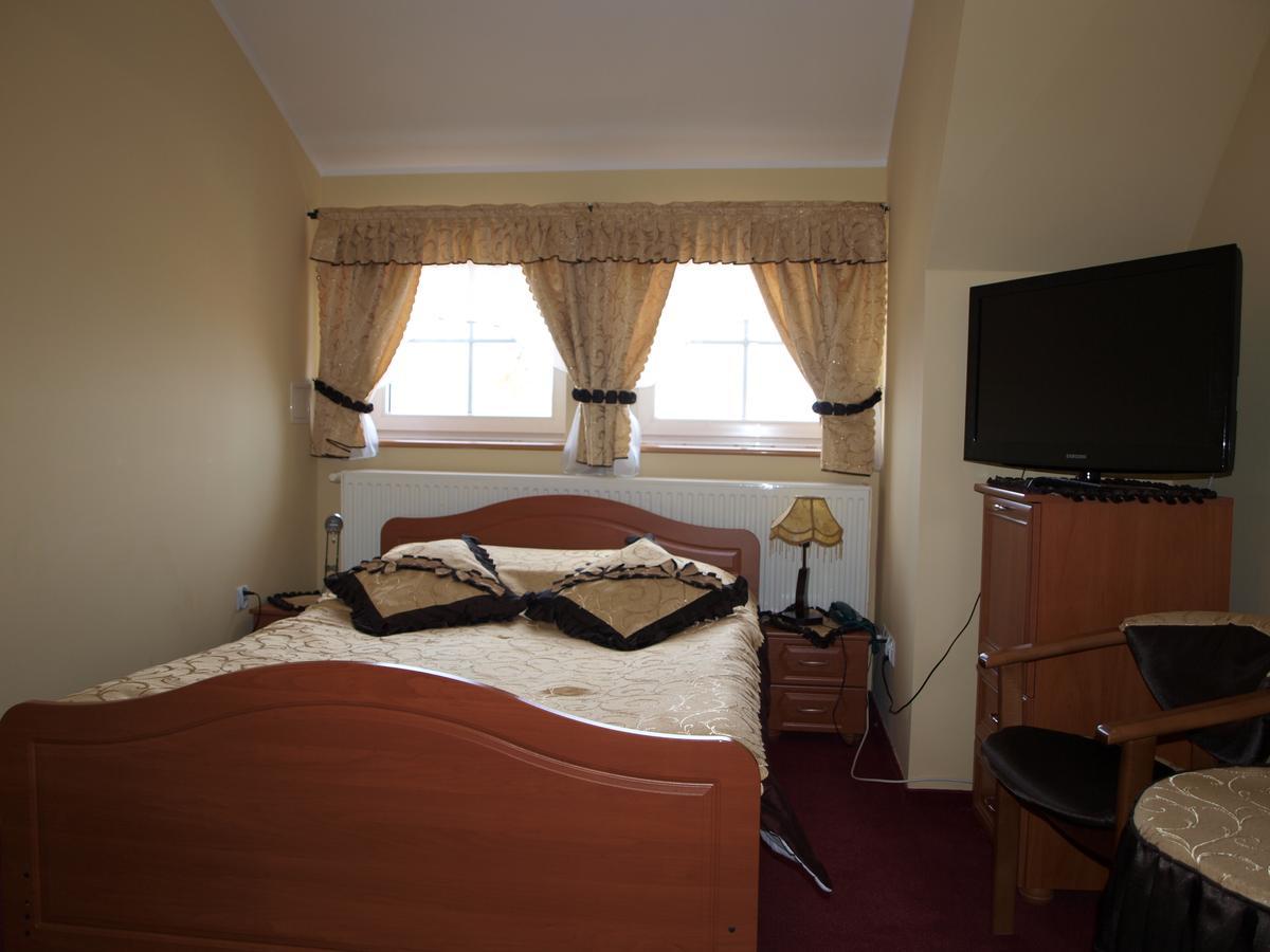 Hotel Willa Park Żagań Chambre photo