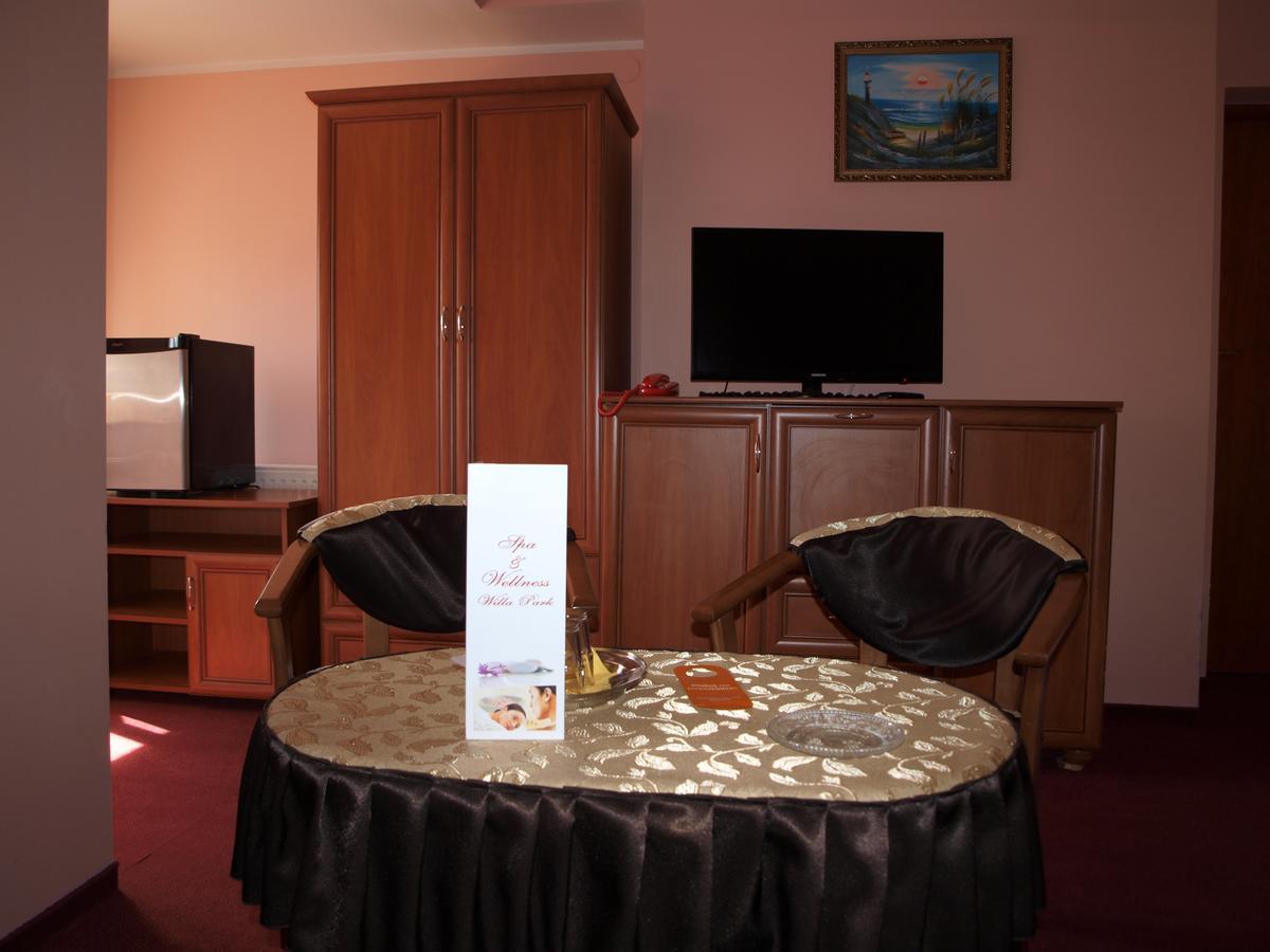 Hotel Willa Park Żagań Chambre photo