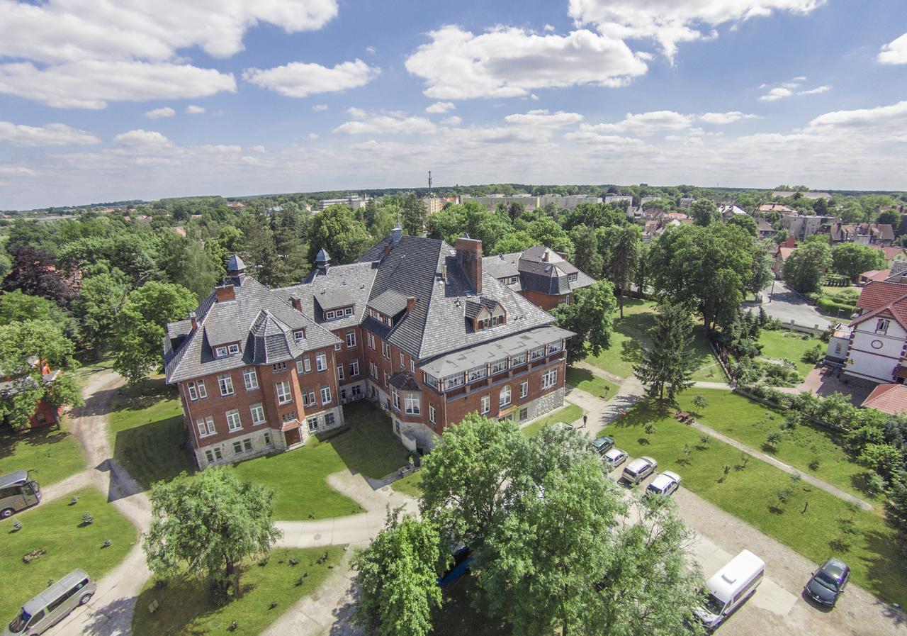 Hotel Willa Park Żagań Extérieur photo